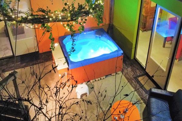 Vakantiehuis Met Jacuzzi 4 Personen Гитхорн Екстериор снимка